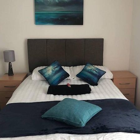 Lovely 4-Bed House In Anfield All En-Suite Λίβερπουλ Εξωτερικό φωτογραφία