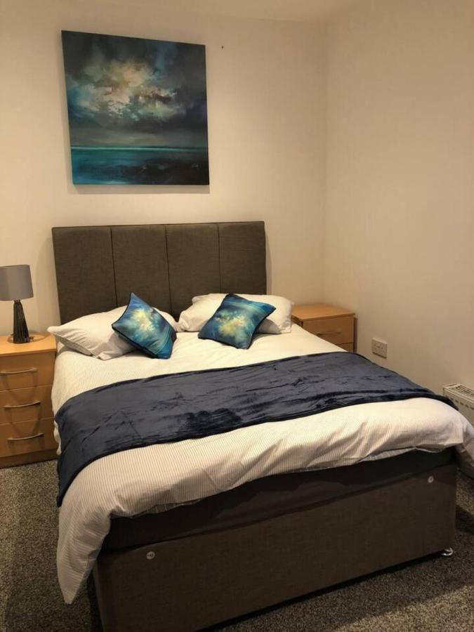 Lovely 4-Bed House In Anfield All En-Suite Λίβερπουλ Εξωτερικό φωτογραφία