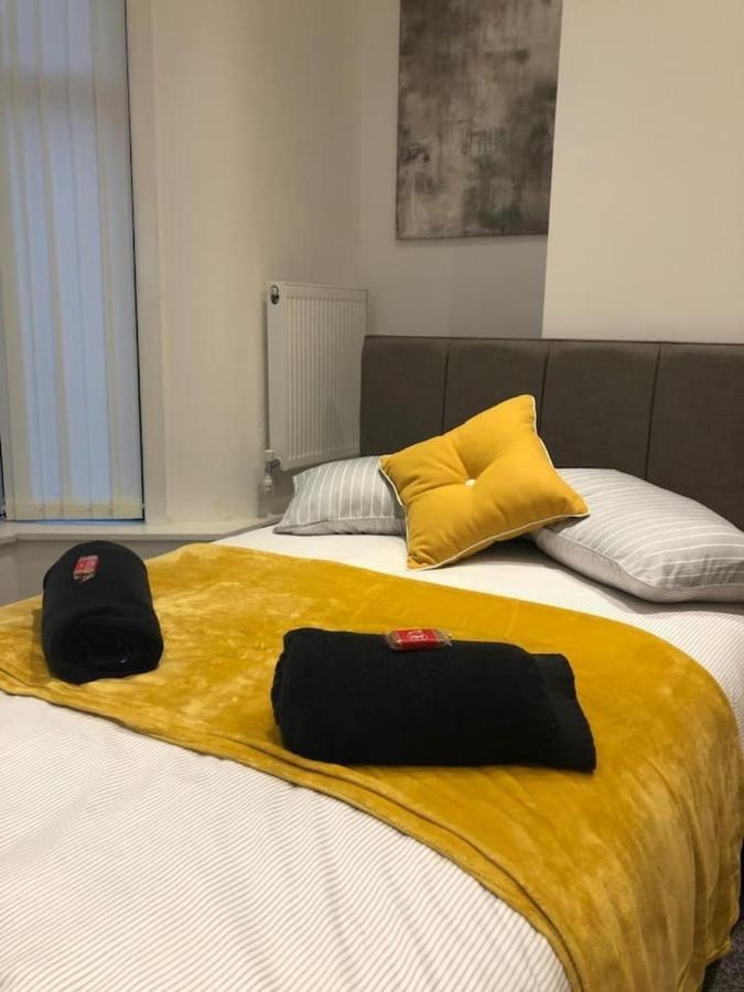 Lovely 4-Bed House In Anfield All En-Suite Λίβερπουλ Εξωτερικό φωτογραφία